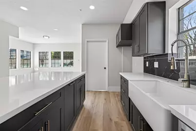 3138 Country Club Boulevard, Stafford, TX 77477 - Photo 18