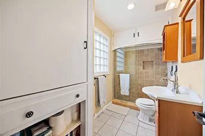 7559 Erath Street, Houston, TX 77023 - Photo 22