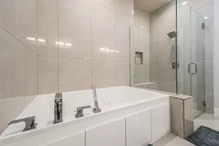 2136 Dennis St, Houston, TX 77004 - Photo 28