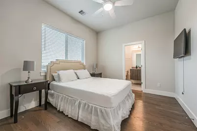 2136 Dennis Street, Houston, TX 77004 - Photo 32