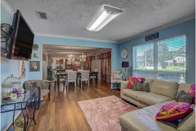 5230 Cripple Creek Court SE, Houston, TX 77017 - Photo 8