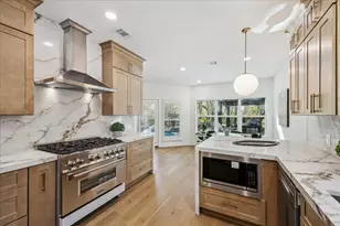 35 Indian Clover Dr, Spring, TX 77381 - Photo 10