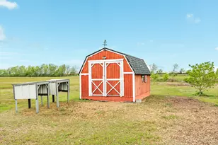 1886 County Rd 212, Angleton, TX 77515 - Photo 28