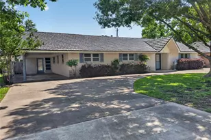 9023 Springview Ln, Houston, TX 77080 - Photo 2