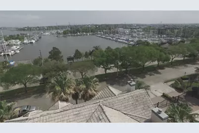 457 Mariners Drive, Kemah, TX 77565 - Photo 2