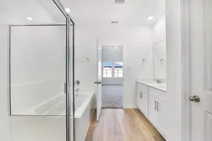 3930 El Vaquero Ct, League City, TX 77511 - Photo 12