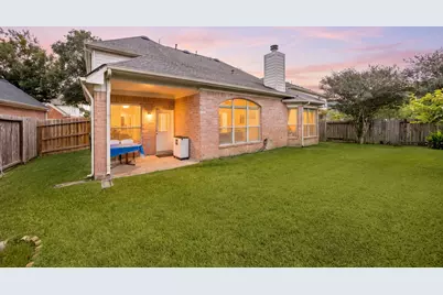19639 Oakwood Falls Trail, Houston, TX 77084 - Photo 32