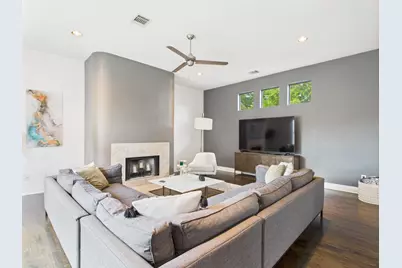 5810 Darling Street #F, Houston, TX 77007 - Photo 2