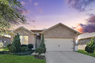 11351 Dawn Beach Ln, Conroe, TX 77304 - Photo 4