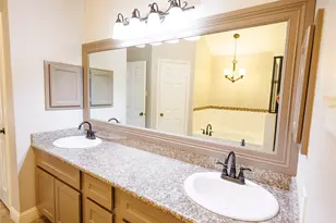 16307 Mulberry Run Ct, Sugar Land, TX 77498 - Photo 14