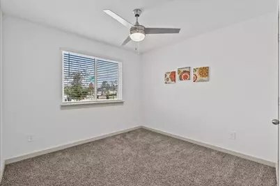 12820 Harlesden Lane, Houston, TX 77047 - Photo 22