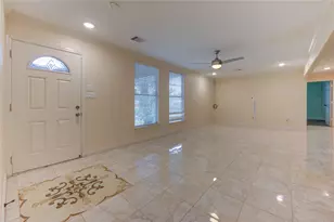 16452 Edgefield Ln, Conroe, TX 77302 - Photo 8