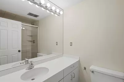 2001 Holcombe Boulevard #1501, Houston, TX 77030 - Photo 18