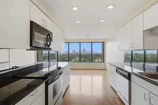 2001 Holcombe Blvd, Houston, TX 77030 - Photo 12