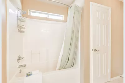 718 Redwing Place Drive, Houston, TX 77009 - Photo 26