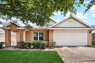 2719 Halcyon Time Trail, Houston, TX 77045 - Photo 2