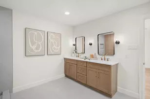 10622 Bordley Dr, Houston, TX 77042 - Photo 16