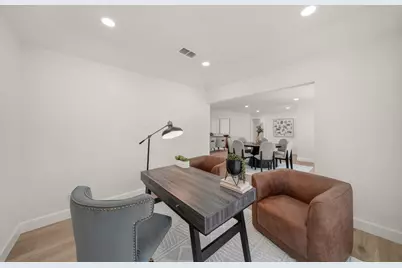 10622 Bordley Drive, Houston, TX 77042 - Photo 6