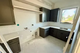 920 E 25th St, Houston, TX 77009 - Photo 14