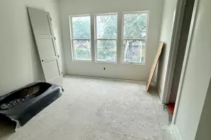 920 E 25th St, Houston, TX 77009 - Photo 18