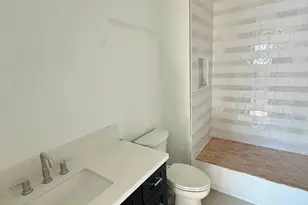 920 E 25th St, Houston, TX 77009 - Photo 16