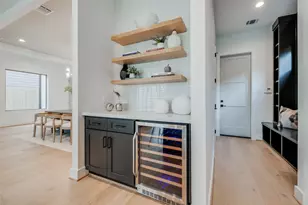 920 E 25th St, Houston, TX 77009 - Photo 32