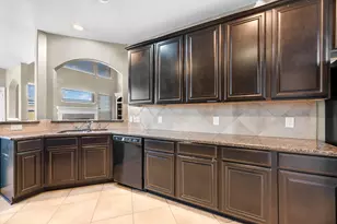 1302 S Maple Dr, Katy, TX 77493 - Photo 10