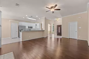 8103 Sports Haven Dr, Humble, TX 77346 - Photo 4