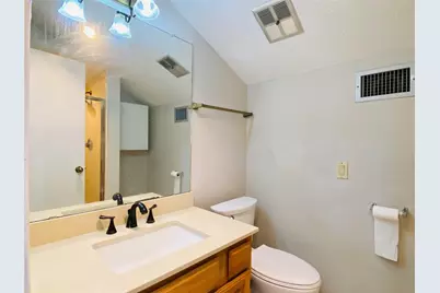 2001 Highland Hills Drive, Sugar Land, TX 77478 - Photo 36