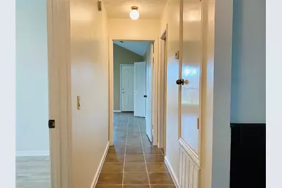 2001 Highland Hills Drive, Sugar Land, TX 77478 - Photo 16