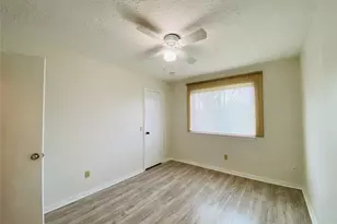 2001 Highland Hills Dr, Sugar Land, TX 77478 - Photo 26