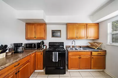 3330 Avenue O 1/2, Galveston, TX 77550 - Photo 26