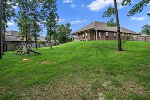 1810 Daly Way, Conroe, TX 77304 - Photo 32