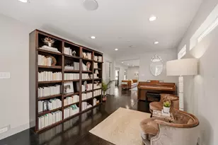 4374 Harvest Ln, Houston, TX 77004 - Photo 18