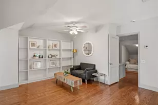 4374 Harvest Ln, Houston, TX 77004 - Photo 36