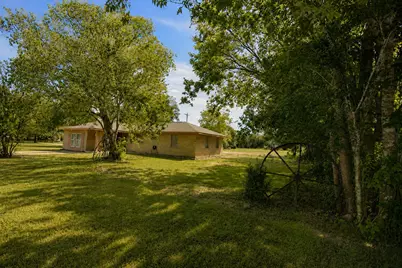 3811 Cedar Street, Damon, TX 77430 - Photo 2