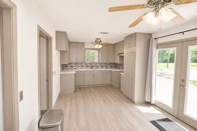 3811 Cedar Street, Damon, TX 77430 - Photo 12