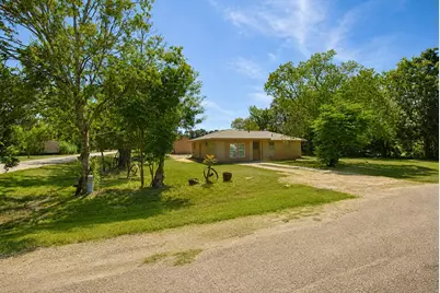 3811 Cedar Street, Damon, TX 77430 - Photo 8