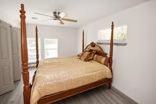 3811 Cedar St, Damon, TX 77430 - Photo 18