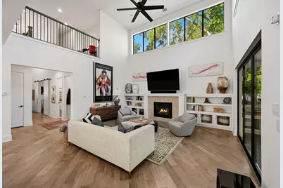 1554 Sue Barnett Drive, Houston, TX 77018 - Photo 14