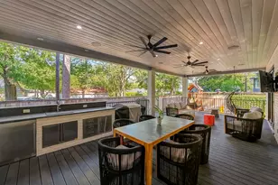 1554 Sue Barnett Dr, Houston, TX 77018 - Photo 26