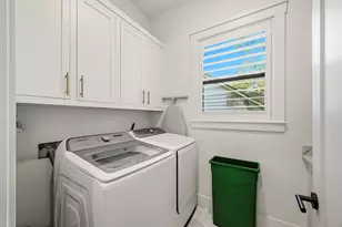 1554 Sue Barnett Dr, Houston, TX 77018 - Photo 8