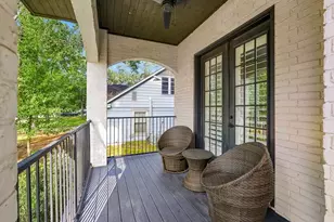 1554 Sue Barnett Dr, Houston, TX 77018 - Photo 2