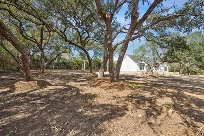 107 Woodland Creek Lane, La Grange, TX 78945 - Photo 2
