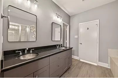 1107 Saint Charles Street, Houston, TX 77003 - Photo 24