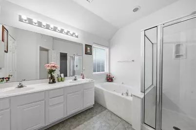 7118 Meadow Hawk Court, Houston, TX 77041 - Photo 18