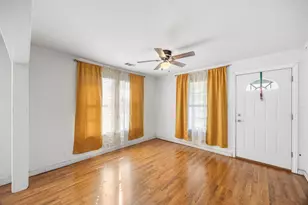 222 E James St, Baytown, TX 77520 - Photo 12