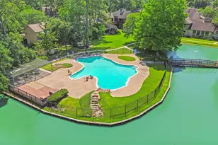 200 Old Bridge Lake, Houston, TX 77069 - Photo 4