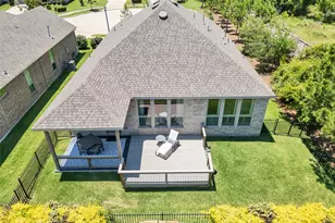 223 Spotted Saddle Ct, The Woodlands, TX 77382 - Photo 2