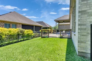 223 Spotted Saddle Ct, The Woodlands, TX 77382 - Photo 10